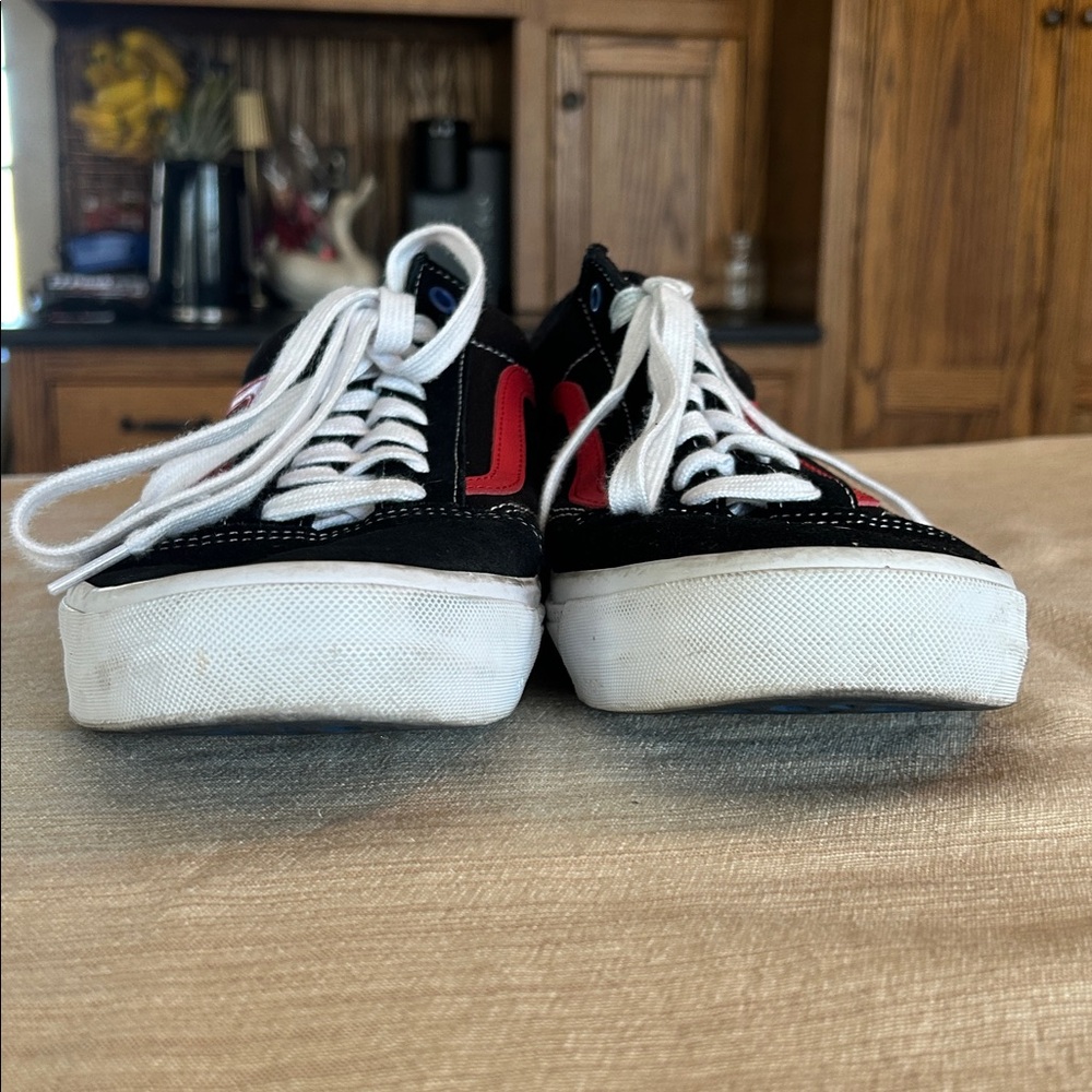 Van's Old Skool Black Red First in BMX Sneakers Men’s 13 - Picture 3 of 7